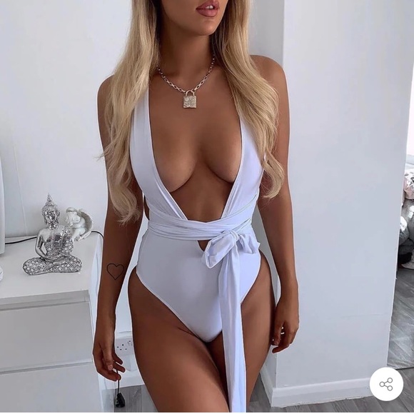 Brazilian women’s *S Low Plunge Front one piece floral swimsuit multiway tie NEW - Picture 7 of 8